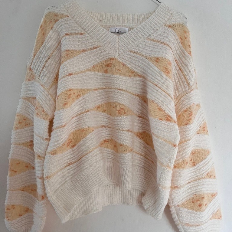 sweater v neck