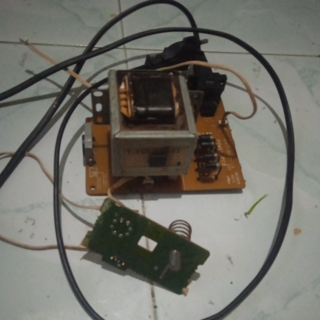 trafo copotan tape Sony 14v 3A murni