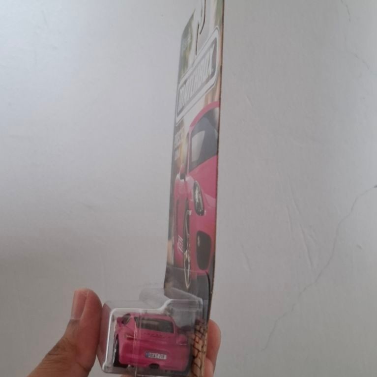 Matchbox Porsche Cayman Pink
