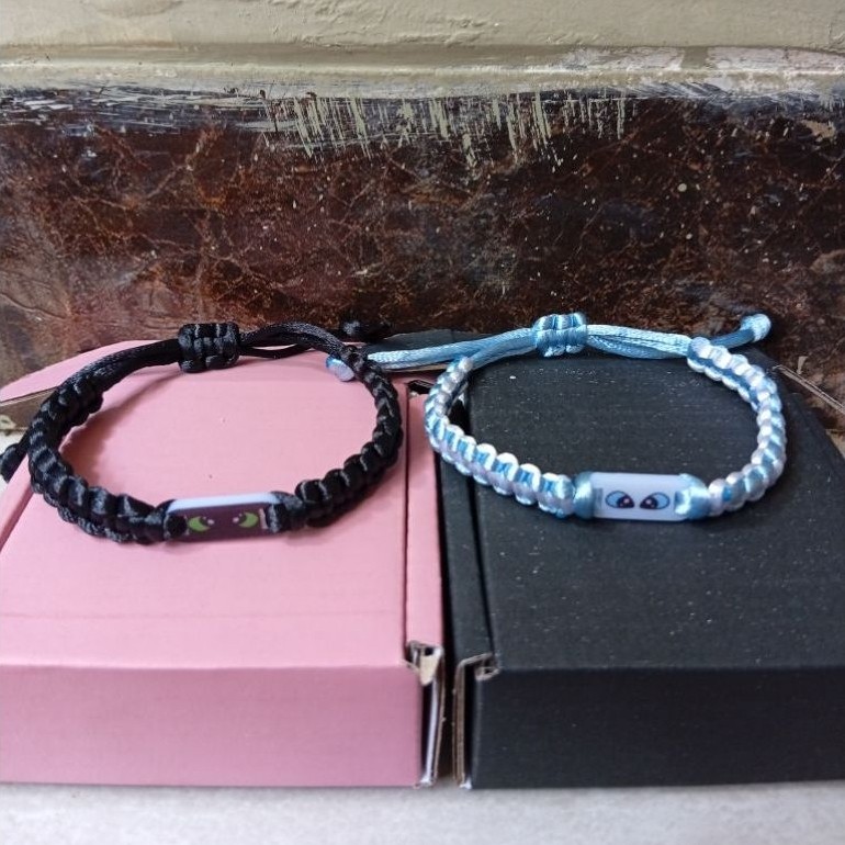 Gelang Couple Anyam Rajut Night Fury & Light Fury