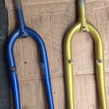 garbu atau fork 24 federal drat ulir standrt 22.2 untuk warna random