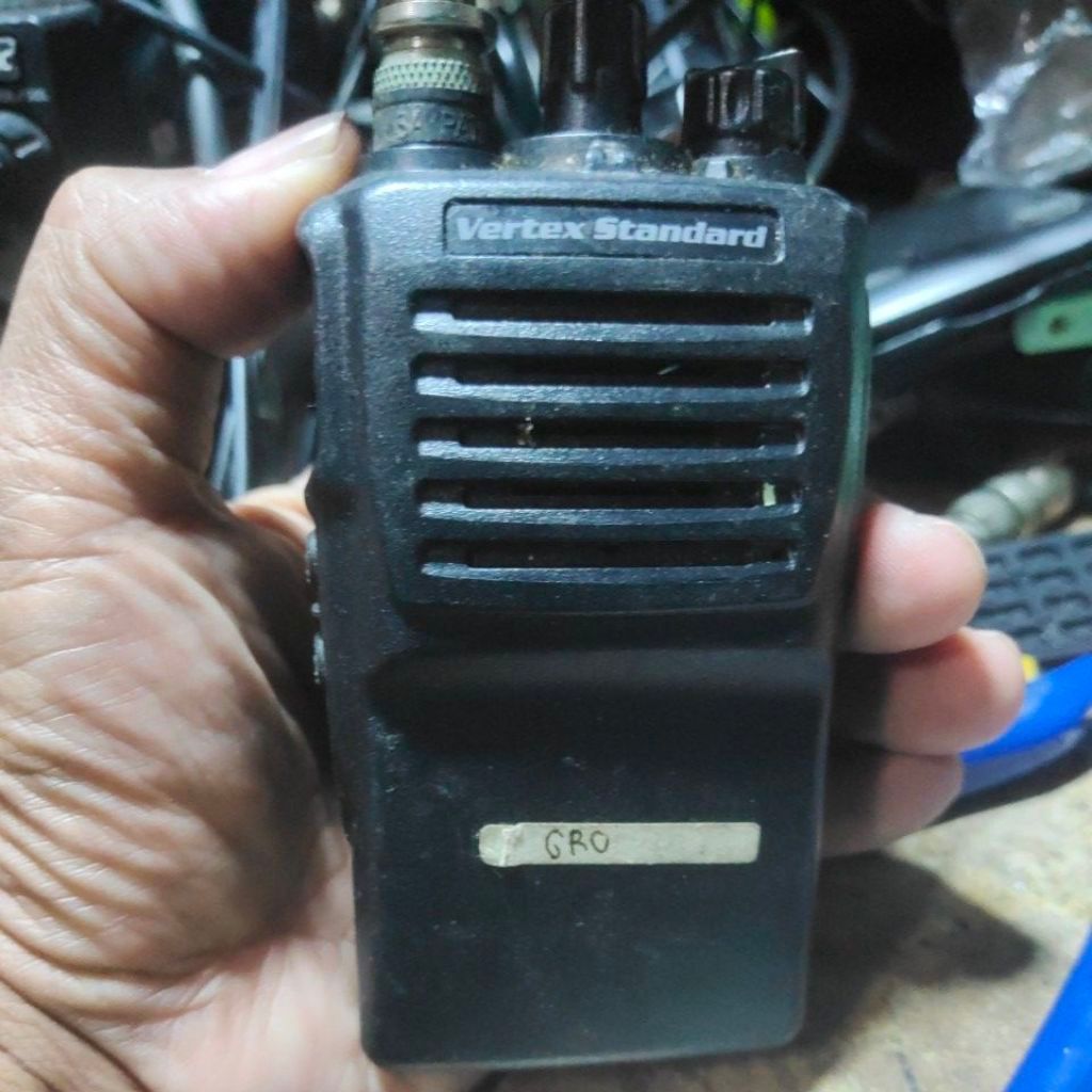 HT VERTEX STANDARD VX-351-G6-5 HT UHF VX351