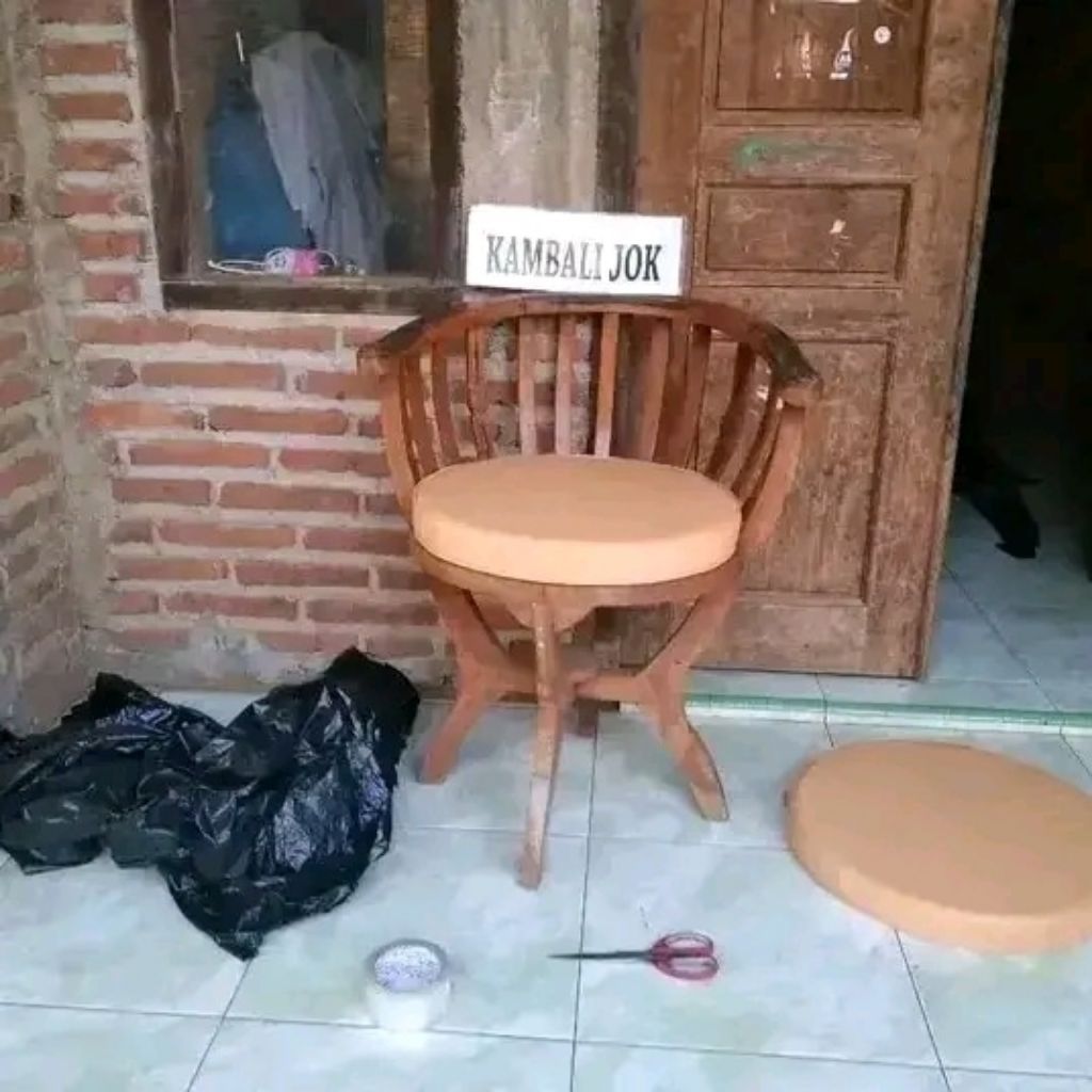 Kambali Jok Bantal Duduk Bulat untuk Kereta Motor Warna Cokelat