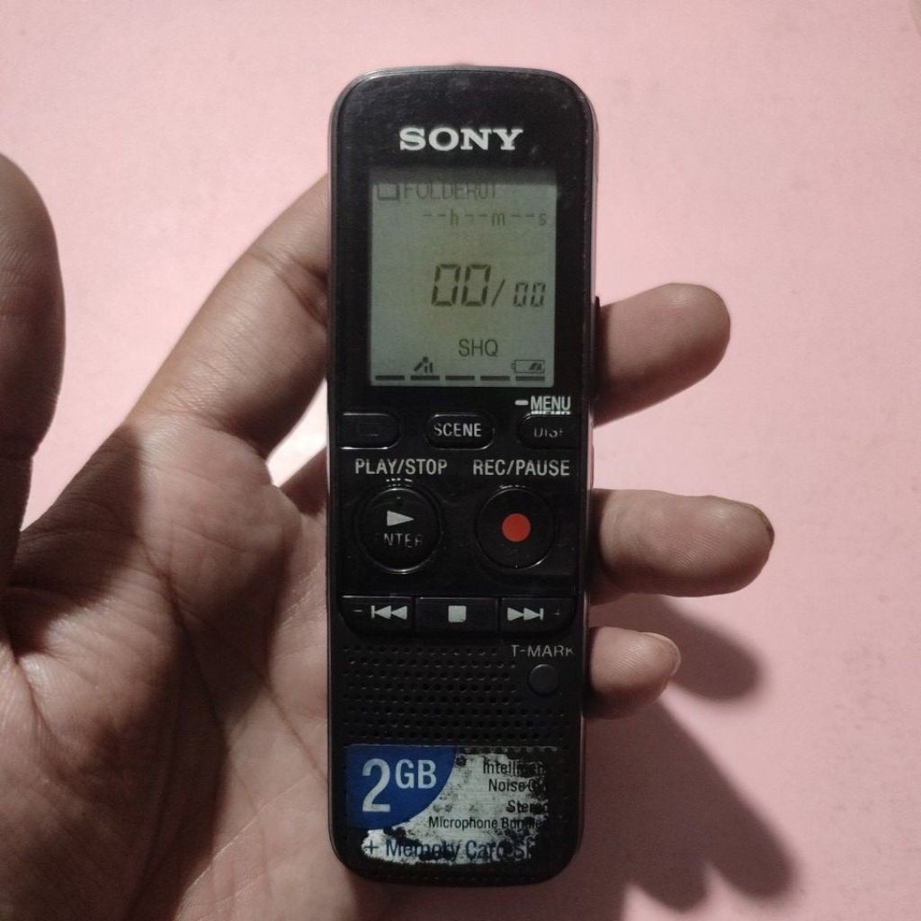 Sony Audio Recorder ICD PX312 2GB + Slot Memory External