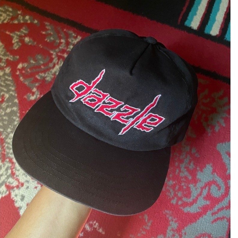 snapback DAZZLE x RAKELHACE