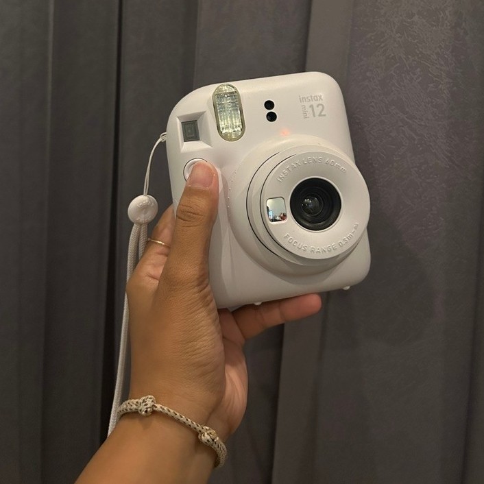 FUJIFILM INSTAX MINI 12