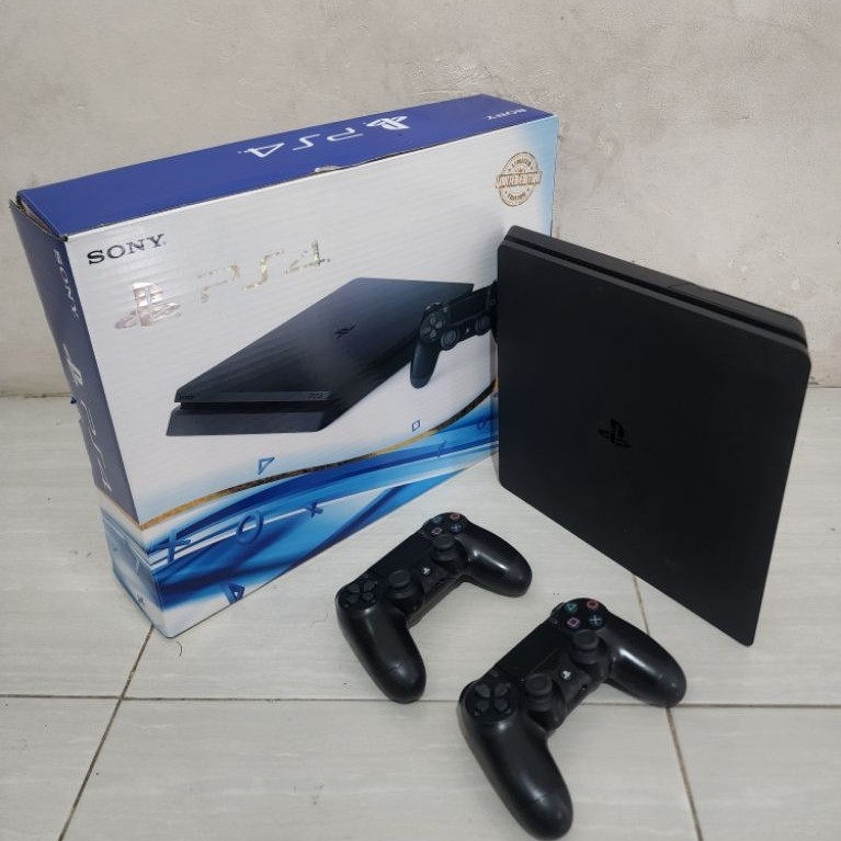 PS 4 SLIM HEN