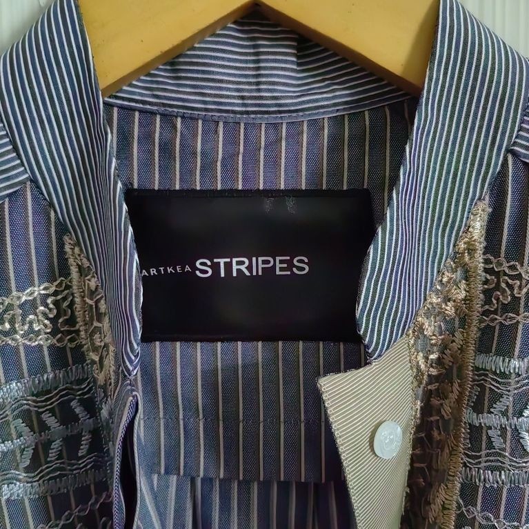 Artkea Stripes