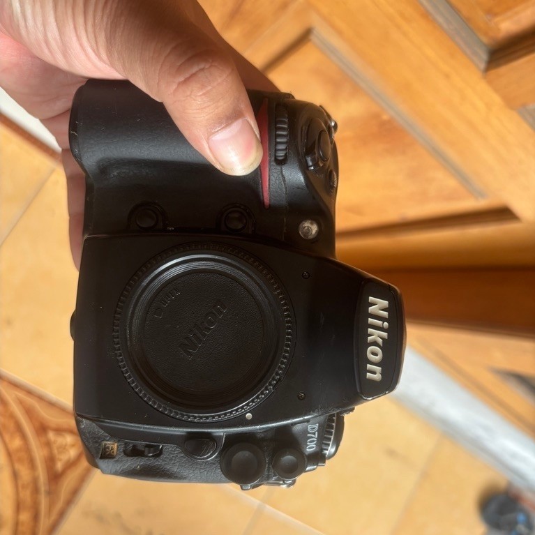 Nikon D700 BODY ONLY eror no retur