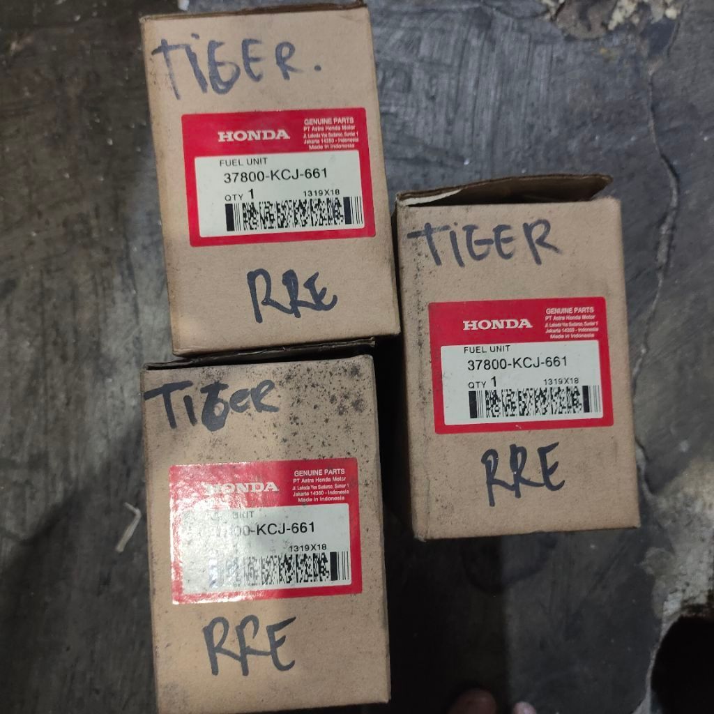 FUEL UNIT PELAMPUNG BENSIN HONDA TIGER REVO TIGER 2000 LAMA 37800-KCJ-661 ORIGINAL AHM NOS