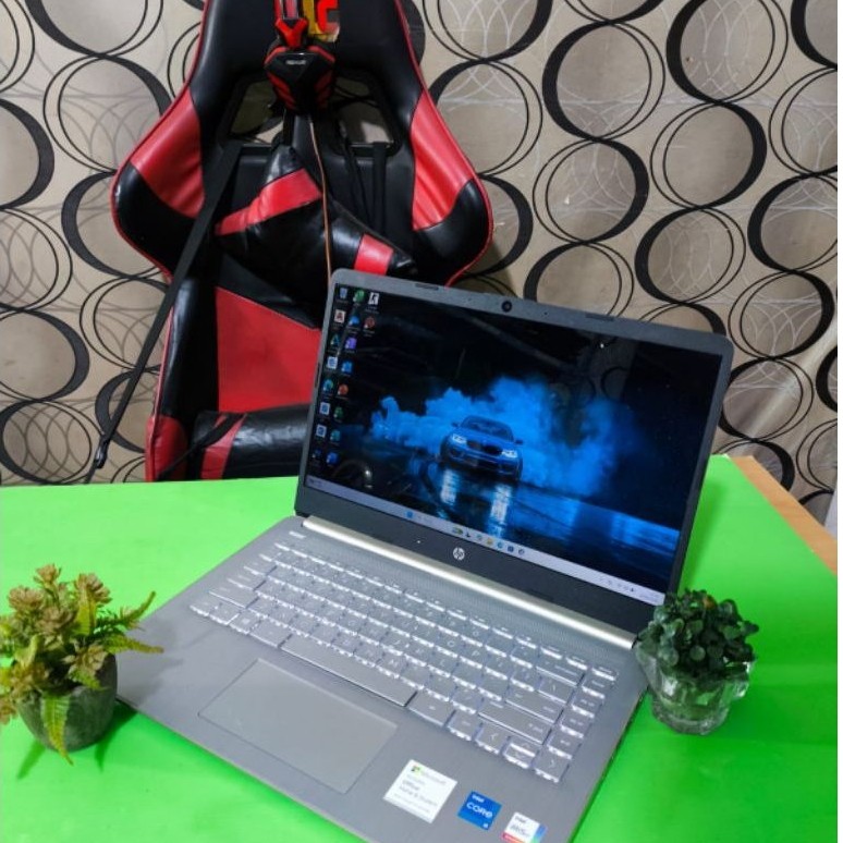 Laptop intel Evo HP 14s-DQxxx SUPERSLIM  [RAM 8GB/SSD 512GB] HIGH QUALITY