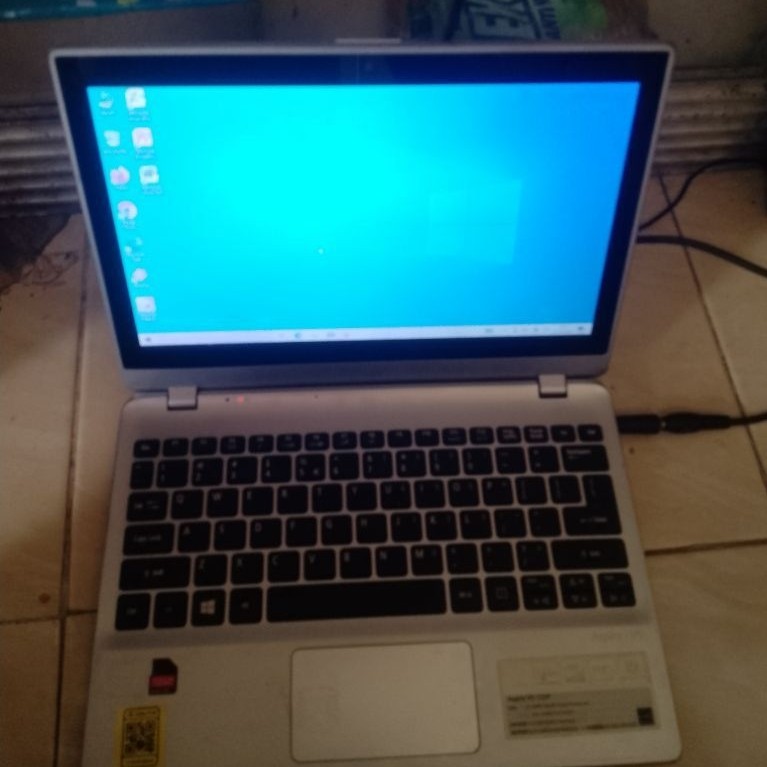 notebook Acer v5 132 normal