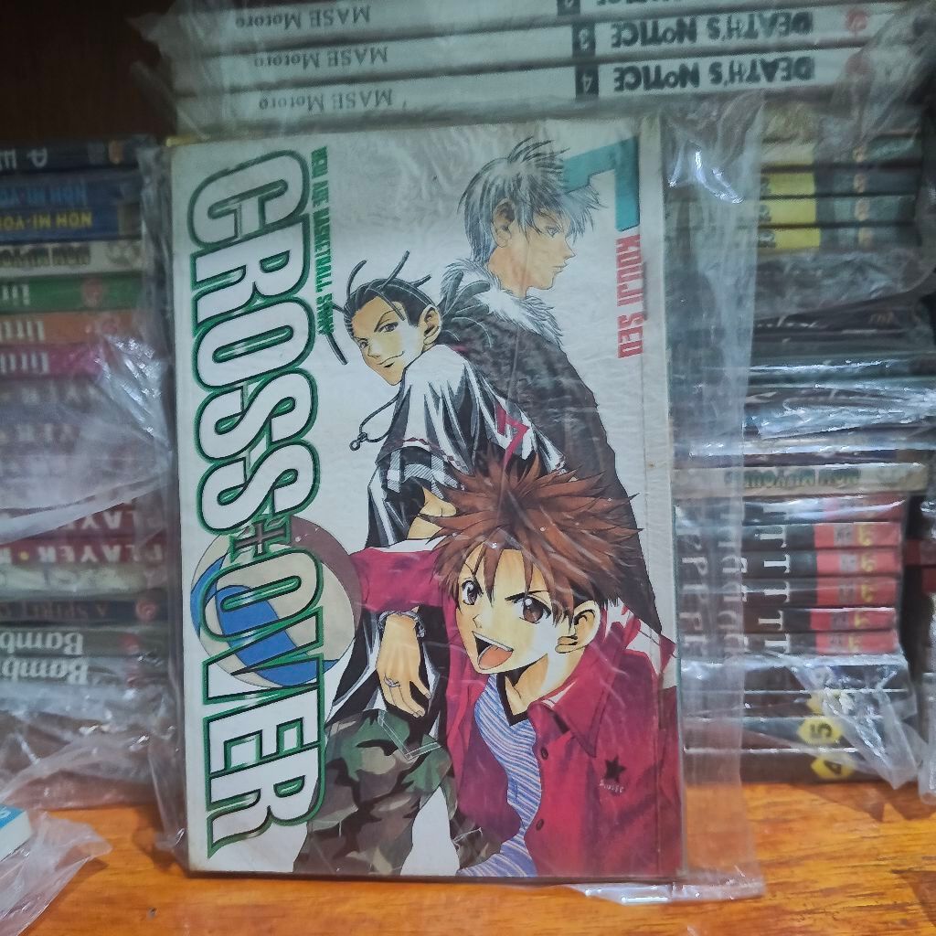 komik Cross Over volume 7