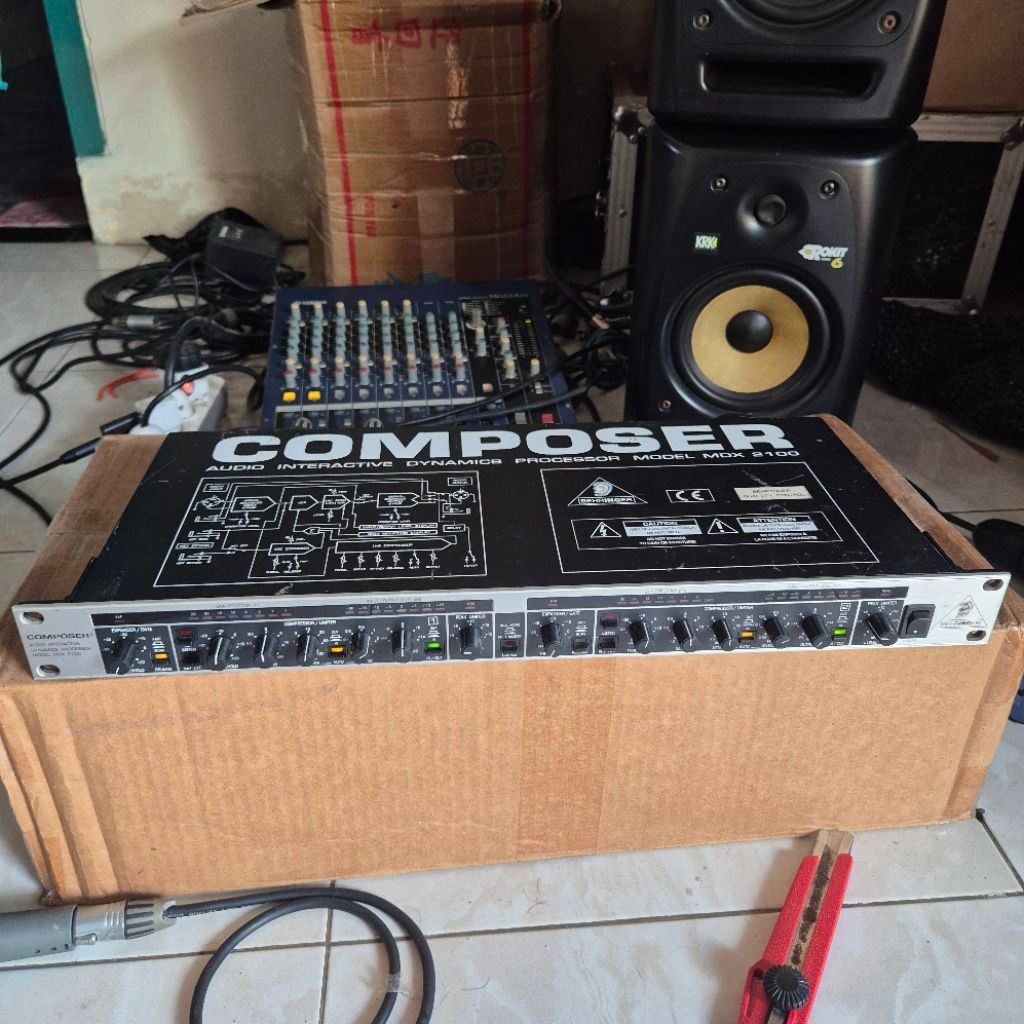 compresor limiter BEHRINGER MDX2100 second ori