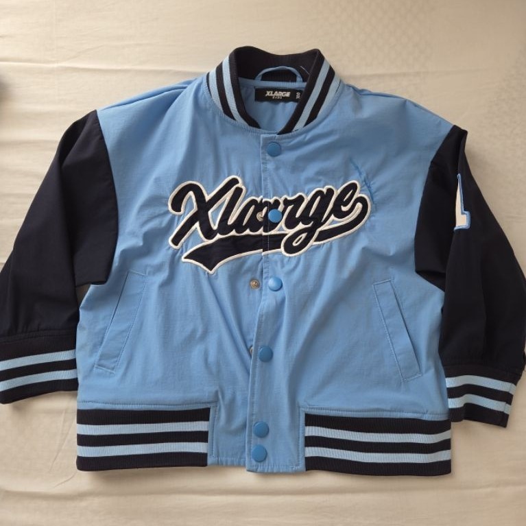 Jaket XLARGE - Boy