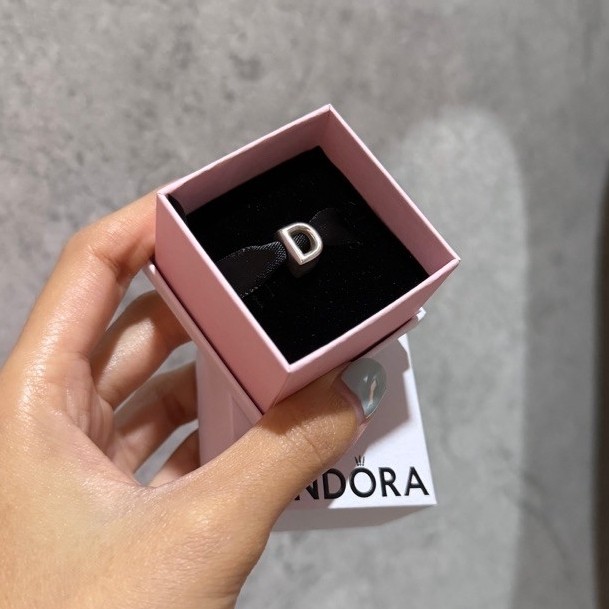 PRELOVED Pandora Charm initial D