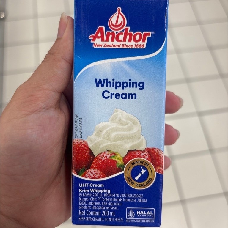 ANCHOR Whipping Cream 200ml krim kocok cair UHT