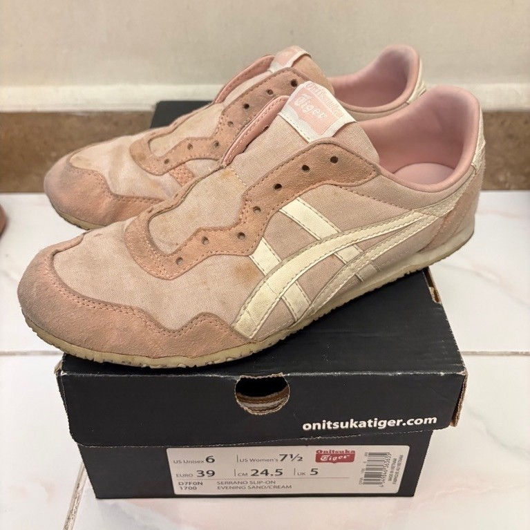 Preloved Sepatu Onitsuka original size 39 second baik