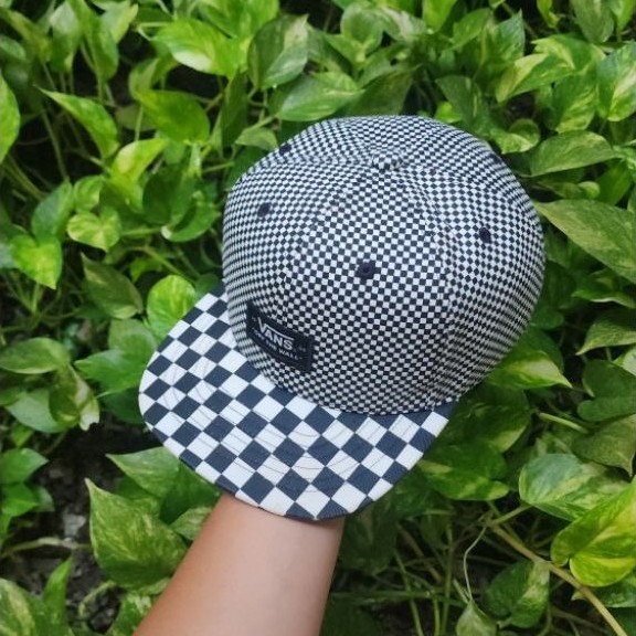 Topi vintage Vans Black n White - Vans ( snapback - setelan ) ORIGINAL