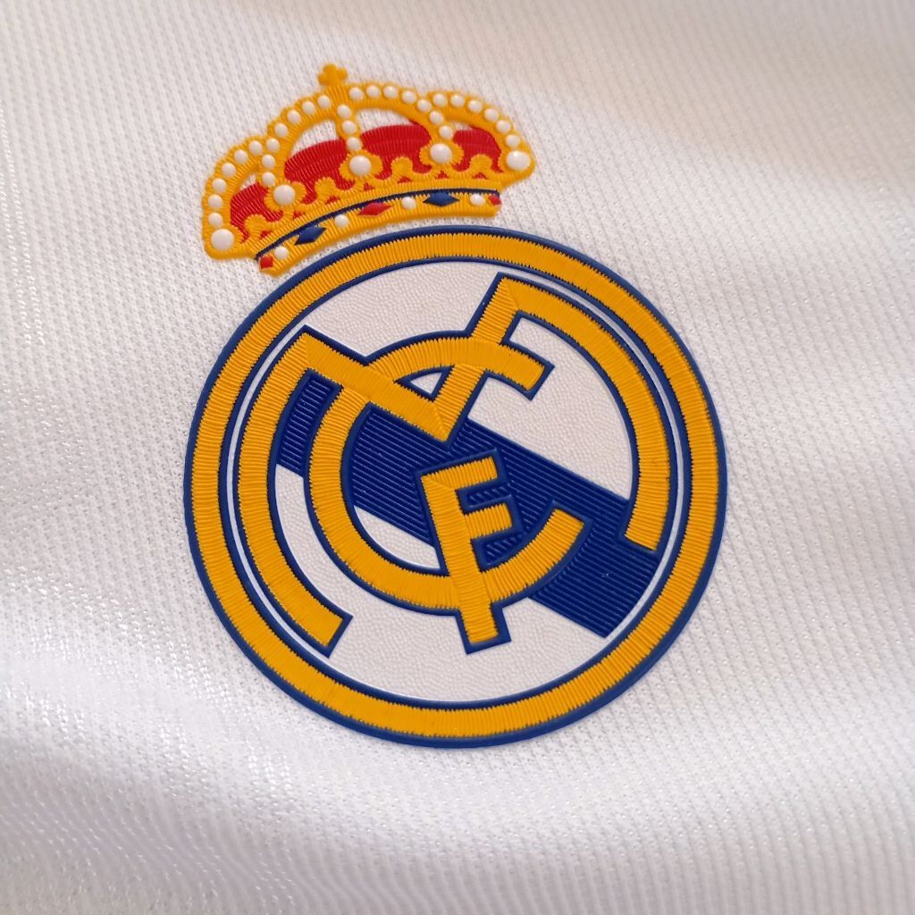 Real Madrid Home 2022/23 Player Issue