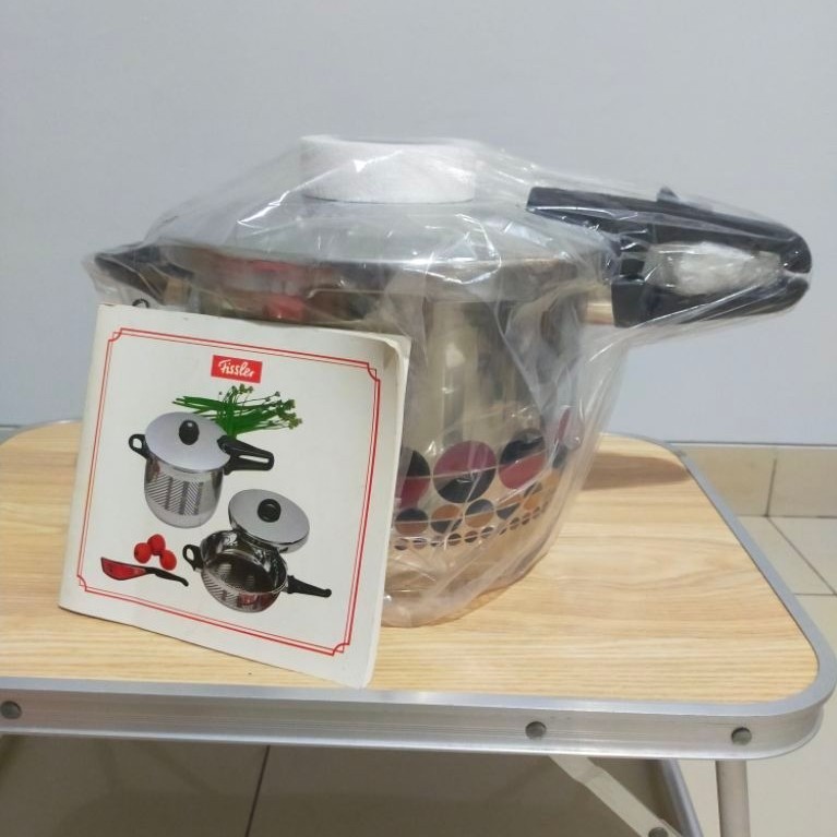 Presto Fissler Germany/The fissler pressure cooker 10 Liter