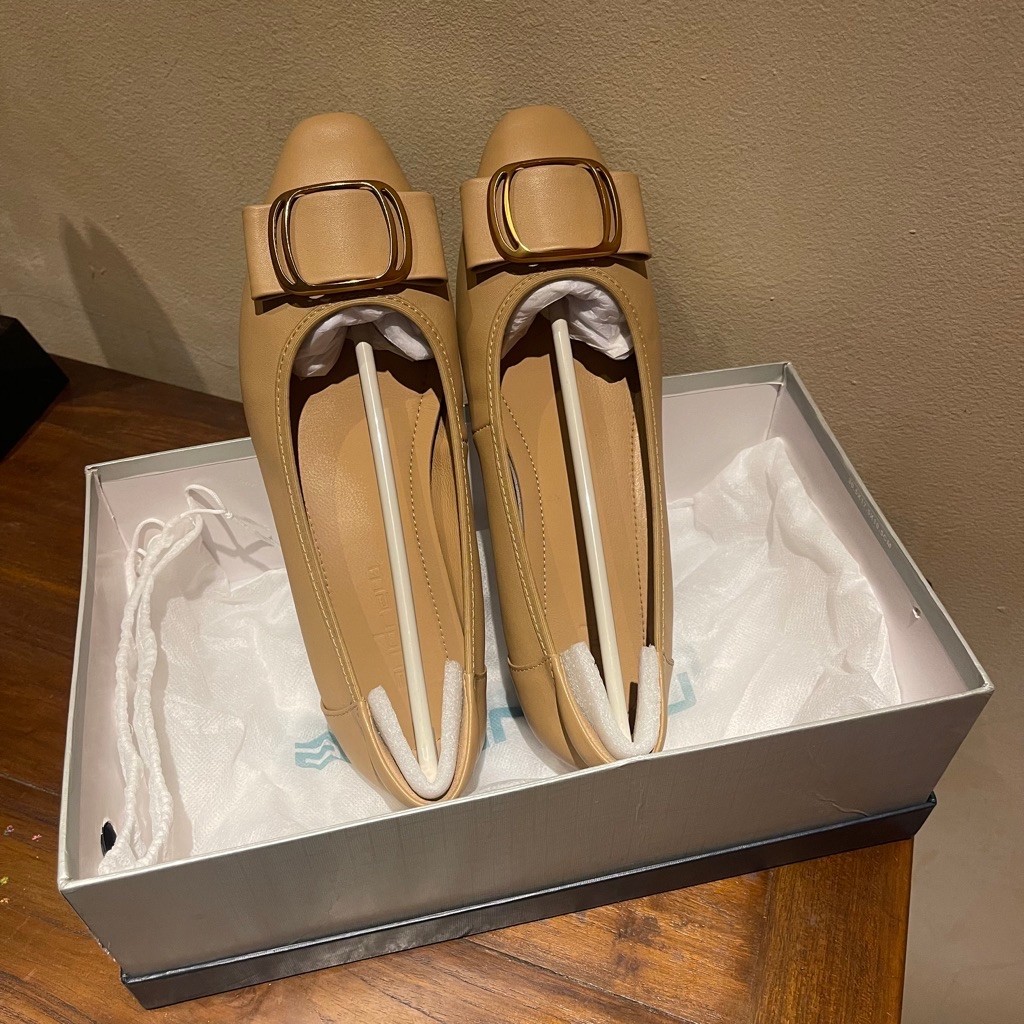 Sepatu Flat Wanita Andrew Shoes Brown