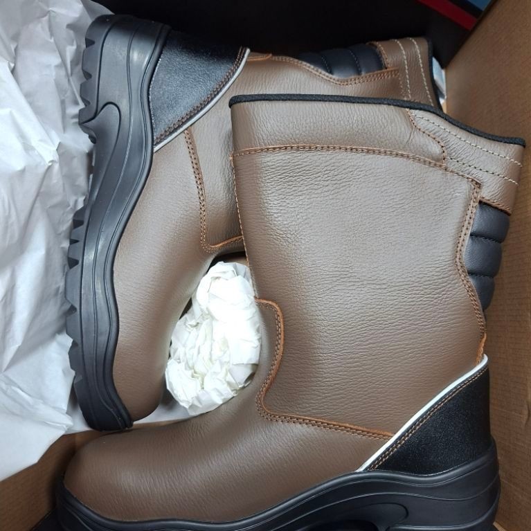 Sepatu Safety Perta Shoes