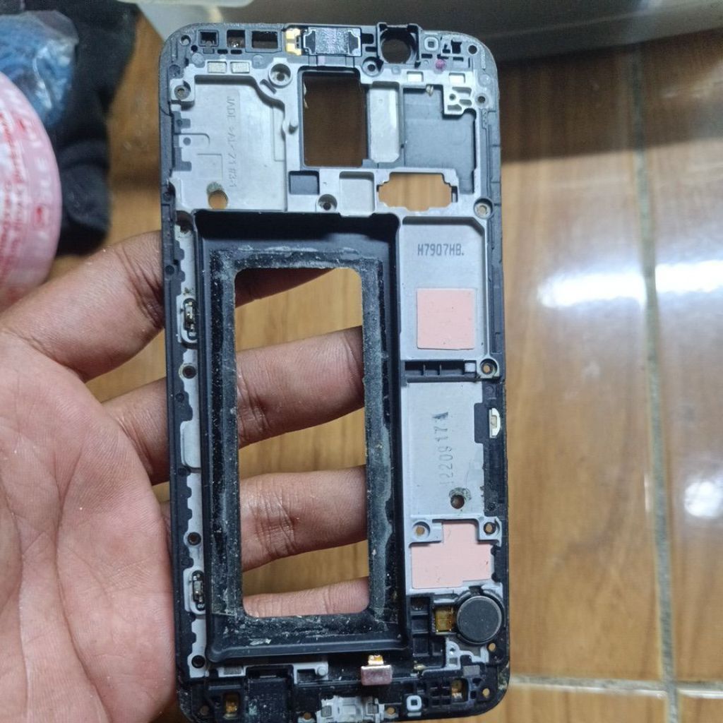 Frame/Tatakan LCD+Speaker Atas+Tombol Home Back Recent+ Vibrate Samsung J7 Plus