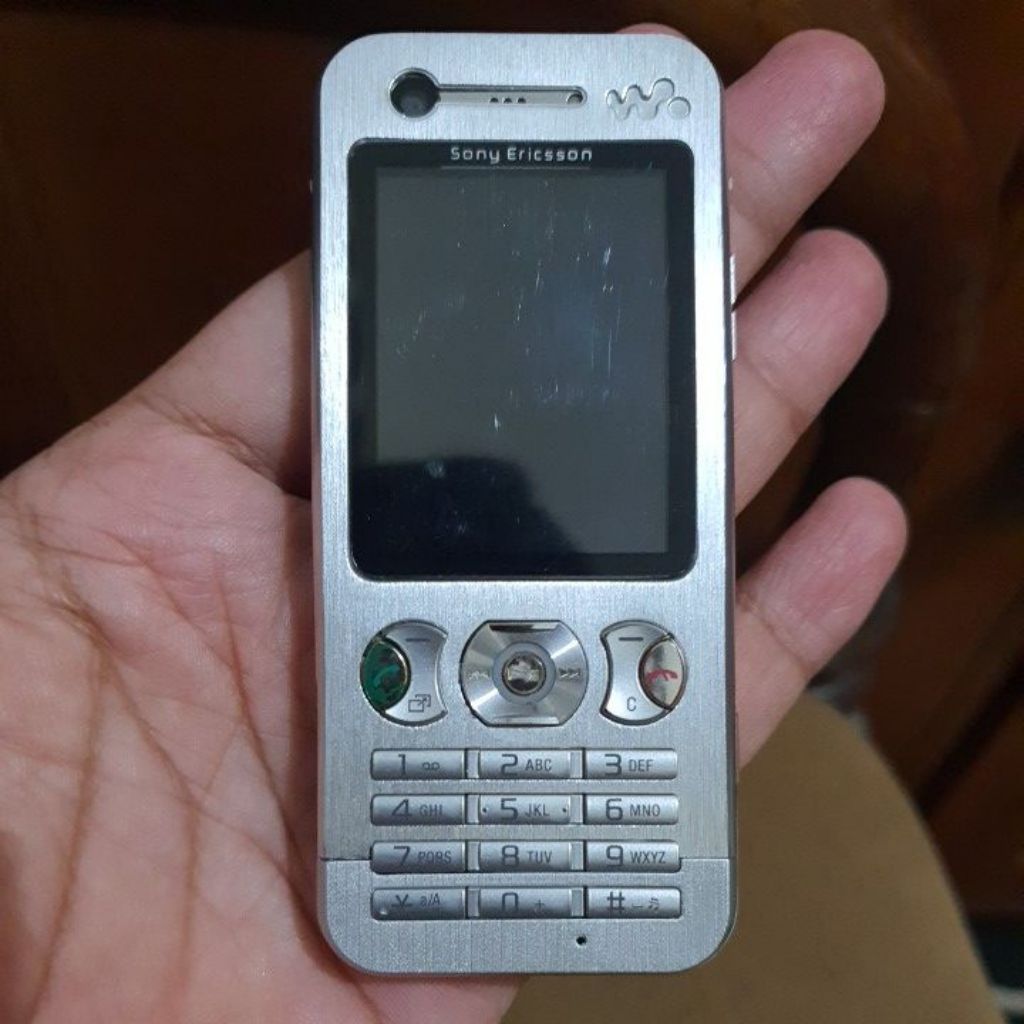 Sony Ericsson W890i Silver Original Mulus
