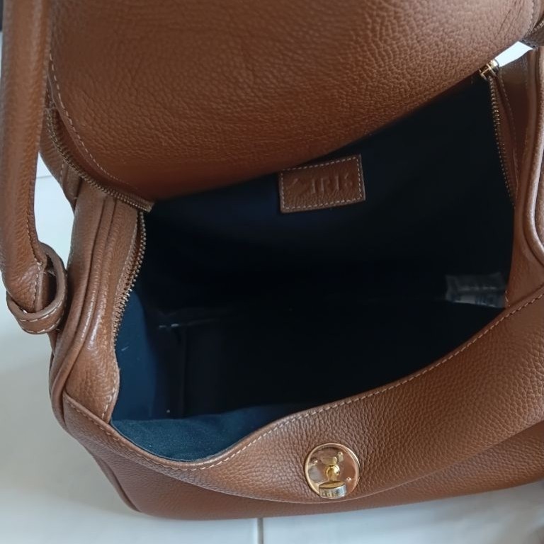 tas lindy