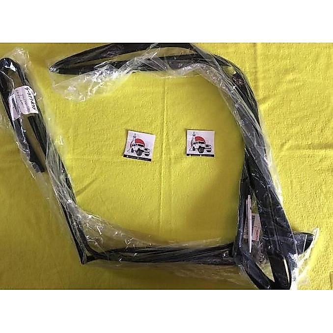 karet kaca jendela channel pintu depan front VX80 VX-80 VX-R VX 80 ori