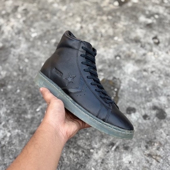 Converse pro leather black ice