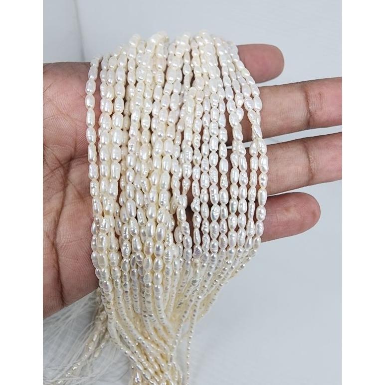 MUTIARA AIR TAWAR BERAS PUTIH 2-3MM PER UNTAI