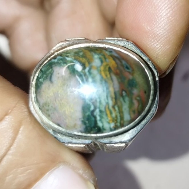 Batu cincin pancawarna telaga antik  lawas tinggalan