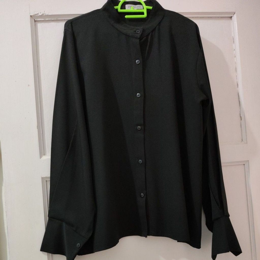 Preloved Fonti Blouse CDC Models
