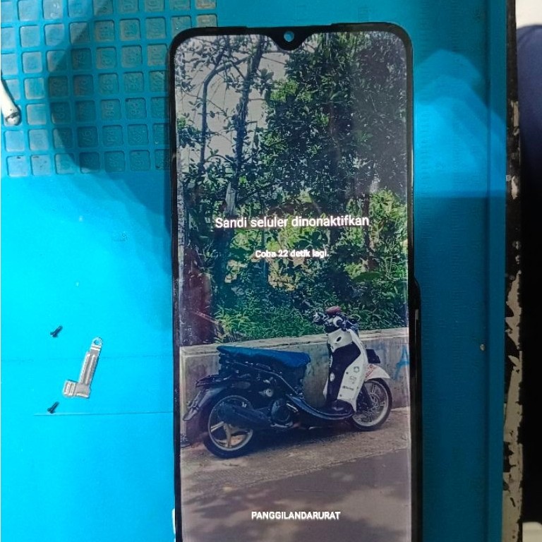 Lcd infinix hot 10 play minus pinggir x688