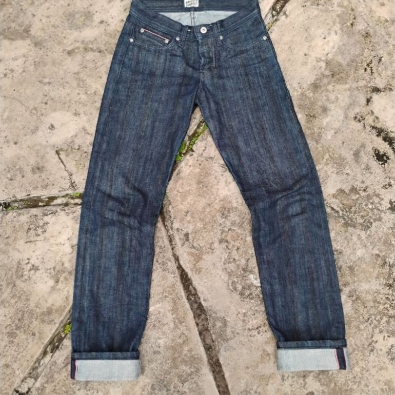Naked And Famous Rainbow Core selvedge