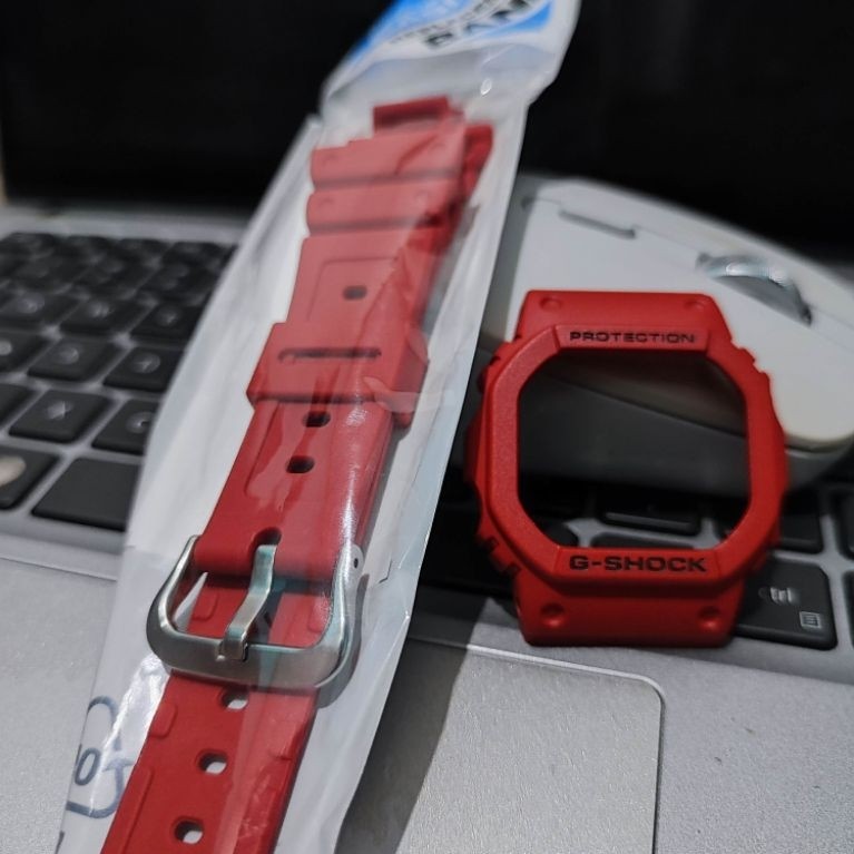 Strap dan Bezel BNB G-Shock Dw5600 / Gwb5600 / Gwx5600 / Grx5600 / Gb5600 Merah Original