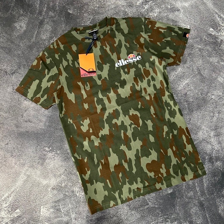 TS ELLESSE CAMO SMALL LOGO BNWOT ORIGINAL 100%