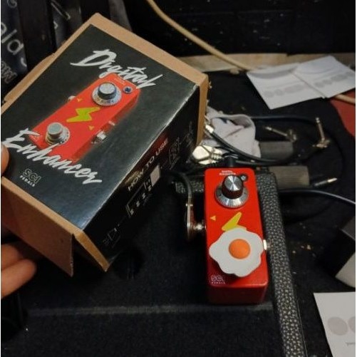 Pedal Efek SCI Enhancer
