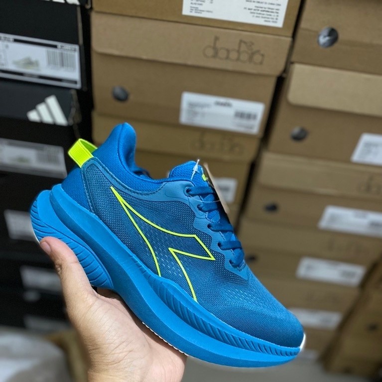 sepatu Diadora PARCU original BNIB