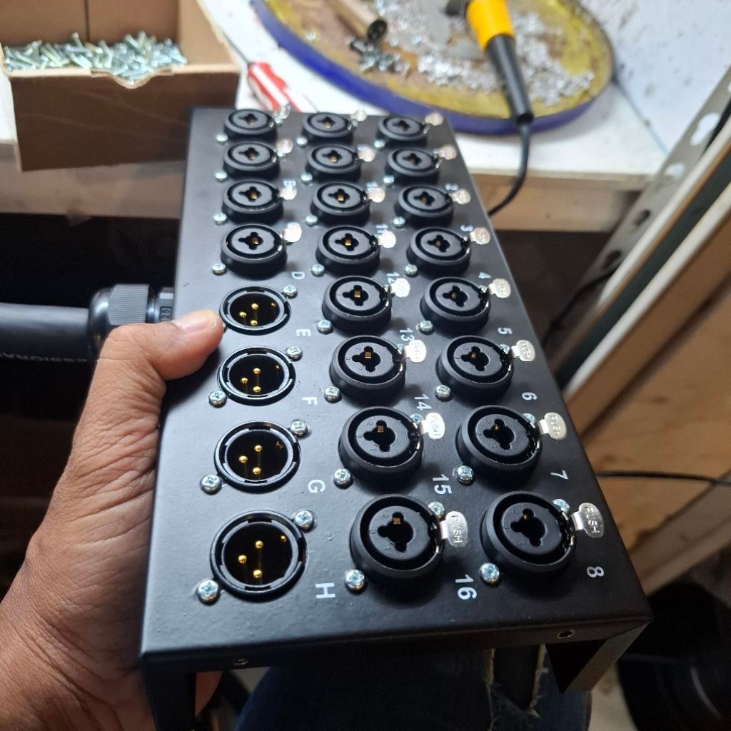 Snake Kabel 24ch/  20combo 4out Box STX-10Meter
