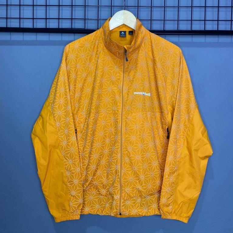 MONTBELL LIGHTWEIGHT JAKET POCKETABLE