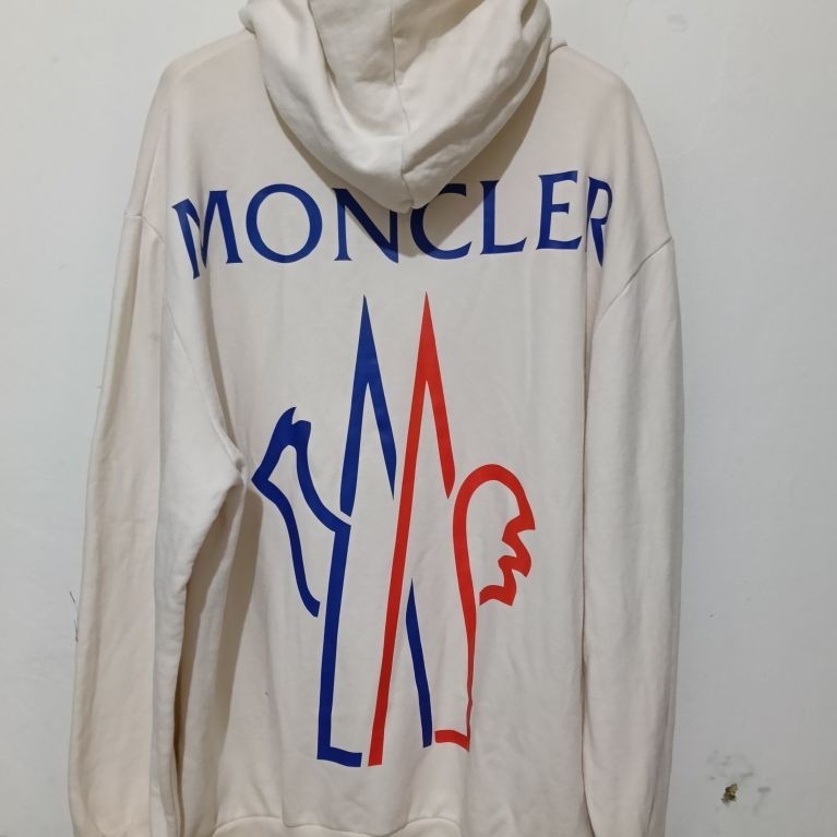 Hoodie moncler preloved