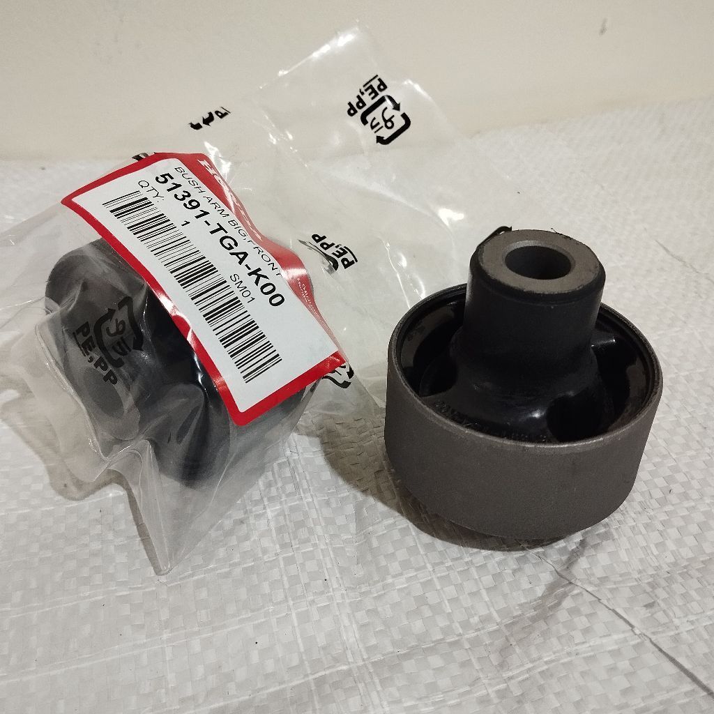 Bushing arm mobilio|Bushing low arm mobilio brio