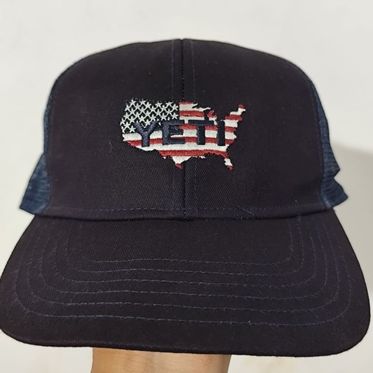 topi YETI scnd