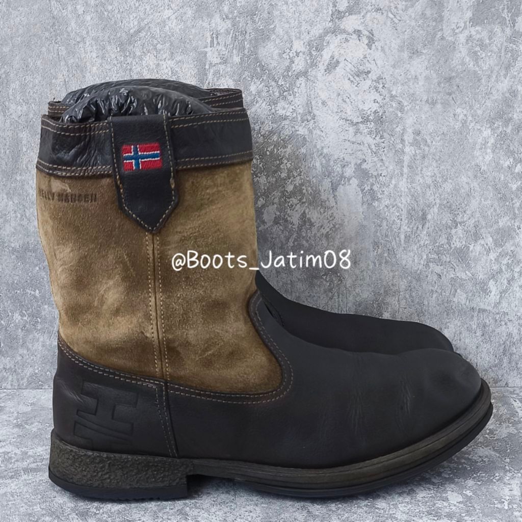 Sepatu Helly Hansen Boots Size 43