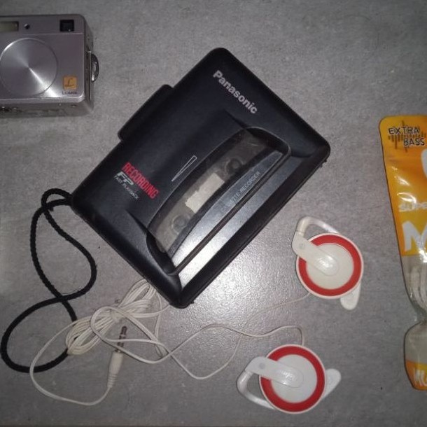 Walkman sony all in merk jadul vintage display off kanibalan part vintage 2000