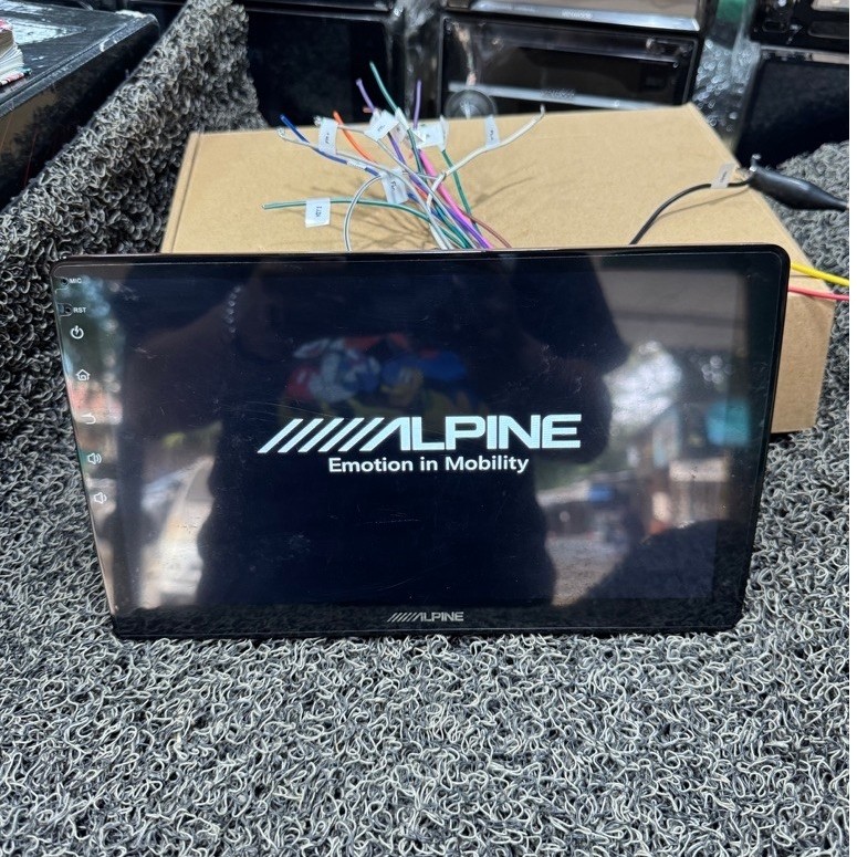 Head Unit Alpine INE-AX809 dan Preem zenix Hybrid plus canbus