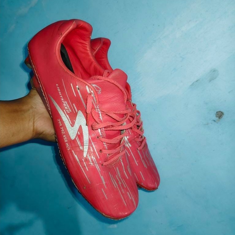 specs lightspeed reborn diva pink